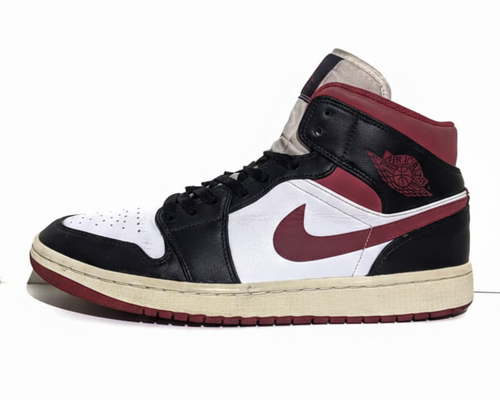 Air Jordan 1 Mid ‘Bred Toe'